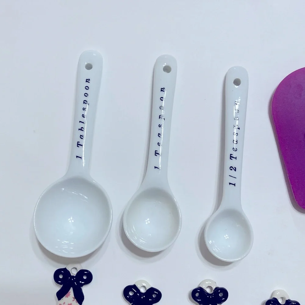 Kitchen Tools 2 Sets of Ceramic Measuring Spoons Nordic Ware Spatulas
